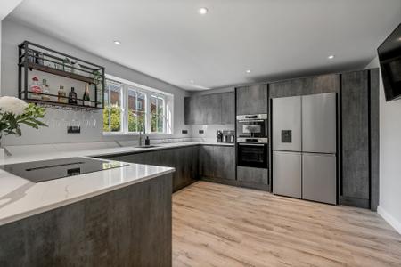 4 bedroom Detached house for sale in Alsthorpe Road, Oakham