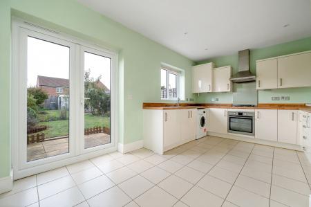 3 bedroom Semi-detached house for sale in Maresfield Road, Barleythorpe