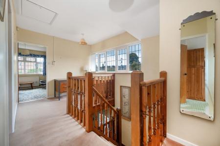 2 bedroom Detached house for sale in Burley Road, Oakham