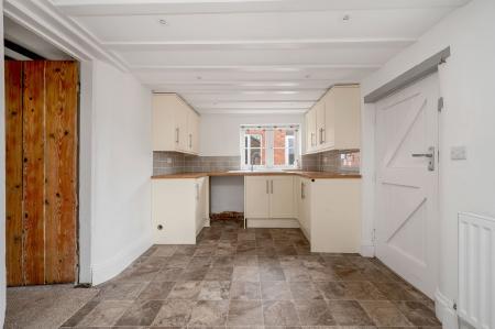 3 bedroom Detached house to let in Owston Road, Knossington, LE15