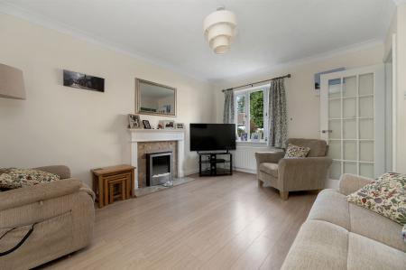 4 bedroom Detached house for sale in Foxfield Way, Oakham
