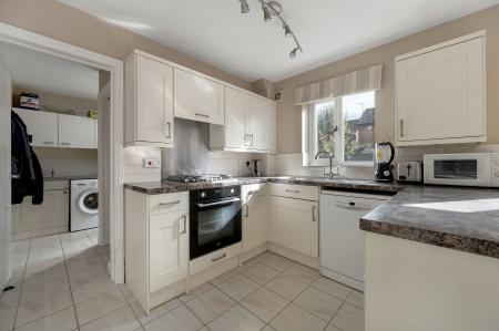 4 bedroom Detached house for sale in Foxfield Way, Oakham