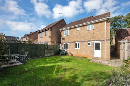 4 bedroom Detached house for sale in Foxfield Way, Oakham