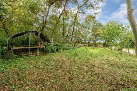 3 bedroom Character Property for sale in Stapleford Road, Stapleford