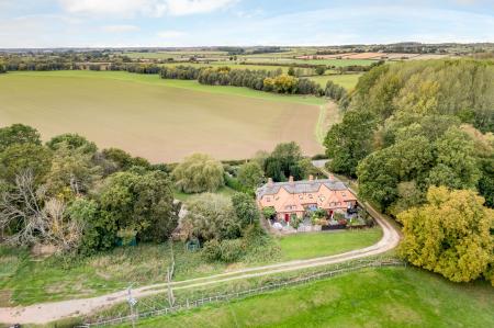 3 bedroom Character Property for sale in Stapleford Road, Stapleford