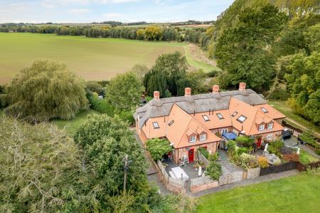 3 bedroom Character Property for sale in Stapleford Road, Stapleford