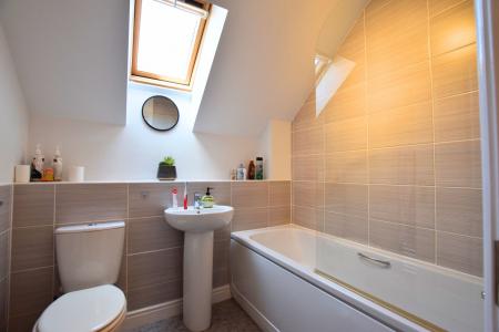 4 bedroom Terraced House to let in Stud Road, Barleythorpe, LE15