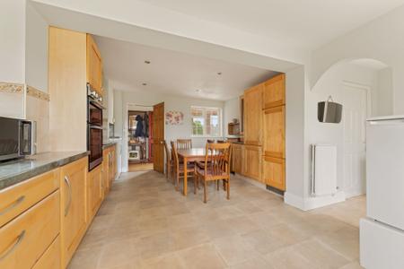 4 bedroom Bungalow for sale in Debdale, Cottesmore