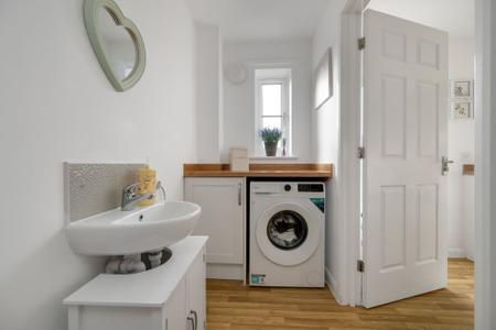 3 bedroom Semi-detached house for sale in Dovecote Place, Empingham