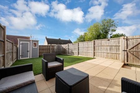 3 bedroom Semi-detached house for sale in Dovecote Place, Empingham