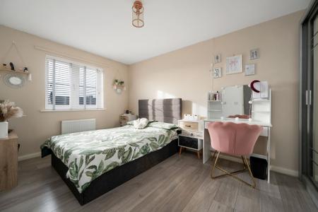 3 bedroom Semi-detached house for sale in Dovecote Place, Empingham
