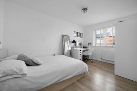 3 bedroom Semi-detached house for sale in Dovecote Place, Empingham