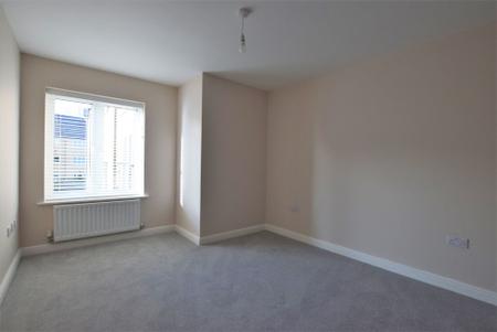 2 bedroom Flat to let in Maresfield Road, Barleythorpe, LE15