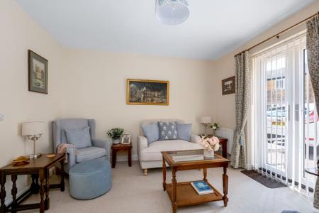 2 bedroom Flat for sale in Lodge Stables, Burley Road, Oakham