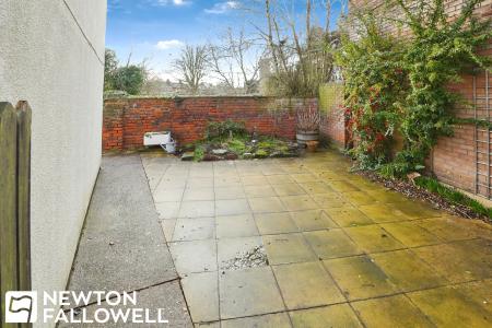 2 bedroom End of terrace house to let in Hannams Cottages, Retford, DN22