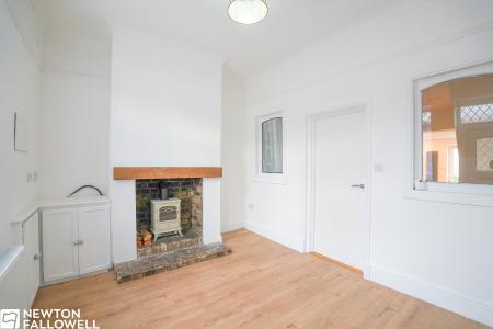 2 bedroom Terraced House to let in Station Cottages, Retford, DN22