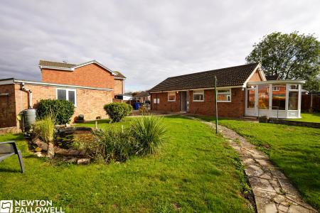 3 bedroom Bungalow for sale in Birkdale Grove, Retford, DN22