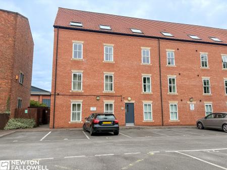 Carolgate Court, Retford, DN22