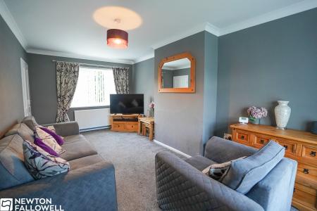 3 bedroom Terraced House for sale in Chestnut Avenue, Retford, DN22