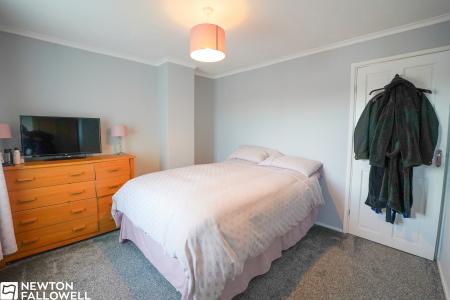 3 bedroom Terraced House for sale in Chestnut Avenue, Retford, DN22