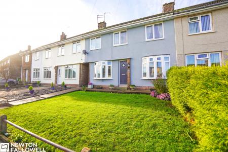 3 bedroom Terraced House for sale in Chestnut Avenue, Retford, DN22