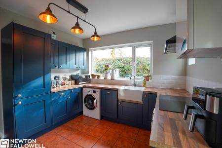 3 bedroom Bungalow for sale in Church Lane, Gamston, DN22