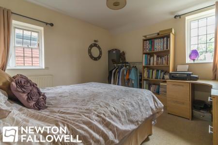 5 bedroom Detached house for sale in Hallcroft Road, Retford, DN22