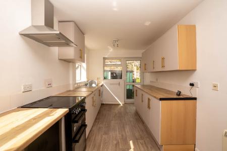 2 bedroom Bungalow for sale in High Street, Everton, DN10