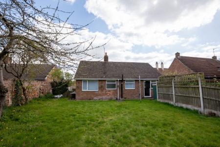 2 bedroom Bungalow for sale in High Street, Everton, DN10