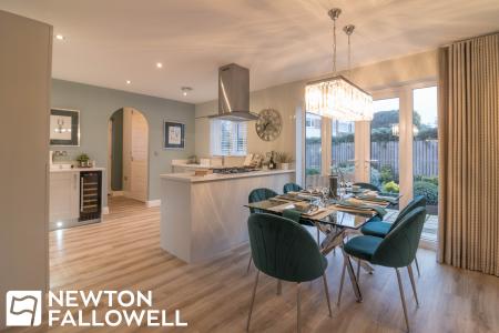 5 bedroom Detached house for sale in The Brambles London Road, Retford, DN22