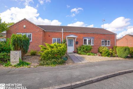 3 bedroom Detached bungalow for sale in Machin Close, Newark, NG22