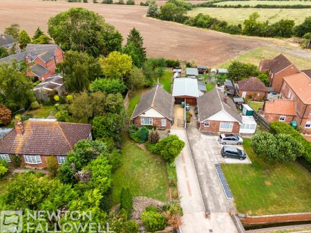 2 bedroom Bungalow for sale in Main Street, North Leverton, DN22