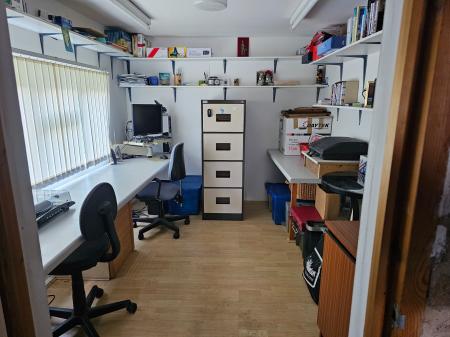 2 bedroom Bungalow for sale in Main Street, North Leverton, DN22