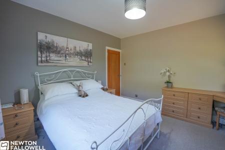 3 bedroom Detached bungalow for sale in Markham Road Askham, Newark, NG22