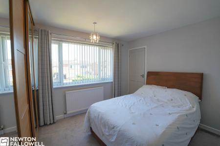 2 bedroom Semi-detached house for sale in Merton Avenue, Retford, DN22