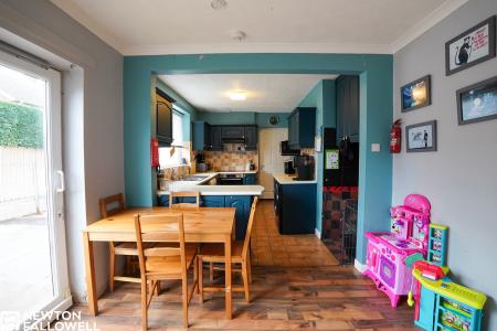 4 bedroom Link detached house for sale in Mill Close, North Leverton, DN22