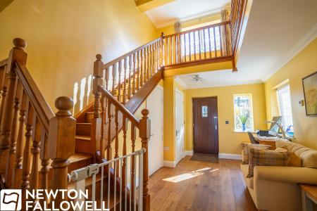 5 bedroom Detached house for sale in Rectory Walk, Gamston, DN22