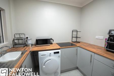 5 bedroom Detached house for sale in Rectory Walk, Gamston, DN22