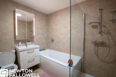 5 bedroom Detached house for sale in Rectory Walk, Gamston, DN22