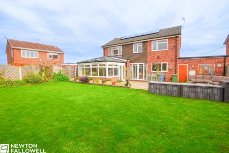 4 bedroom Detached house for sale in Rutland Road, Retford, DN22