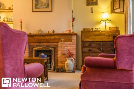 3 bedroom Cottage for sale in Sheffield Road, Blyth, S81