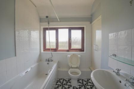 3 bedroom Semi-detached house for sale in Simon Close, Woodbeck, DN22