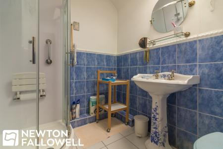 3 bedroom Cottage for sale in Town Street, Lound, DN22