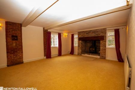 3 bedroom Detached house for sale in Townside, Treswell, DN22