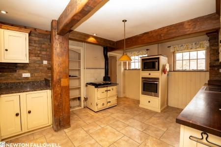 3 bedroom Detached house for sale in Townside, Treswell, DN22