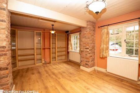 3 bedroom Detached house for sale in Townside, Treswell, DN22