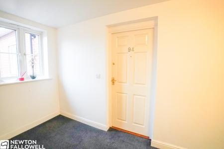2 bedroom Flat for sale in Waterfields, Retford, DN22