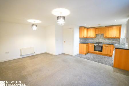 2 bedroom Flat for sale in Waterfields, Retford, DN22
