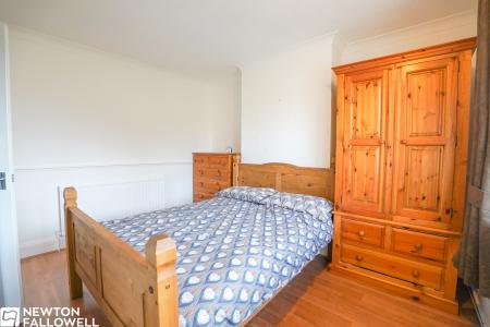 3 bedroom Semi-detached house for sale in West Carr Road, Retford, DN22