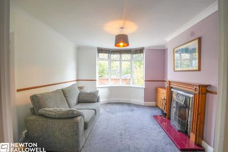 3 bedroom Semi-detached house for sale in West Carr Road, Retford, DN22